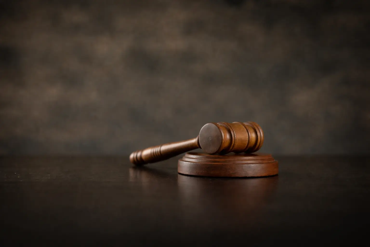 Legal services in Egypt for international clients — Egyptian law services for foreign clients, Egypt legal support for UK clients, property registration in Egypt guidance, and Egyptian law expert report (UK use).