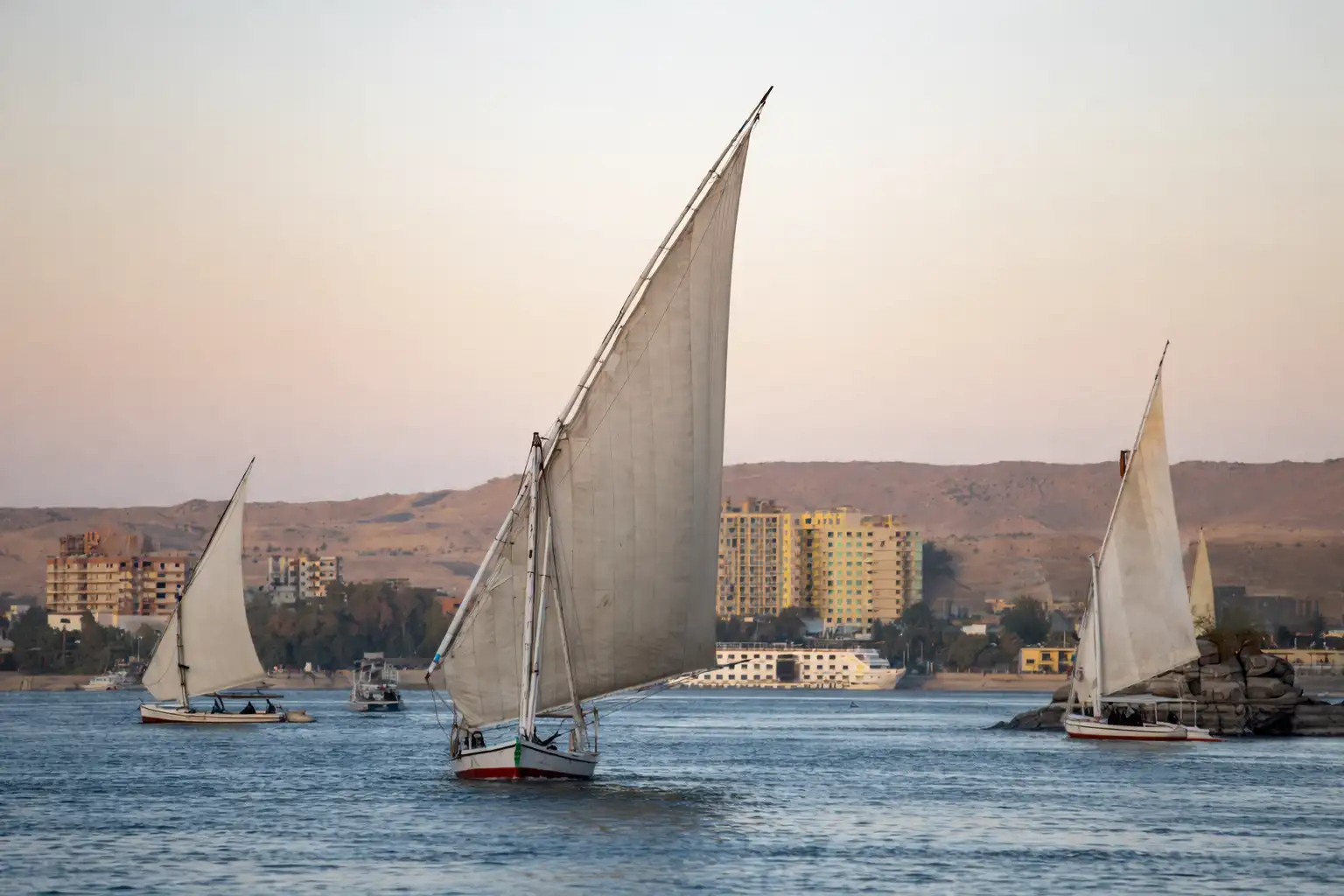 Property registration in Egypt for foreign buyers — route eligibility, document review, and registration-ready title security planning under Egyptian practice.